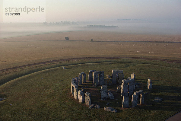 Luftbild von Stonehenge  UNESCO Weltkulturerbe  Wiltshire  England  Vereinigtes Königreich  Europa