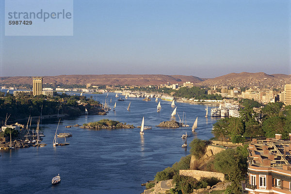 Blick aus dem neuen Hotel Katarakt des Nils bei Assuan  Ägypten  Nordafrika  Afrika