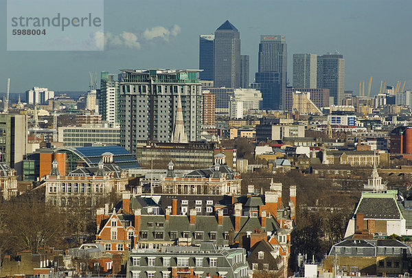Skylines mit Canary Wharf und Büros  London  England  Vereinigtes Königreich  Europa
