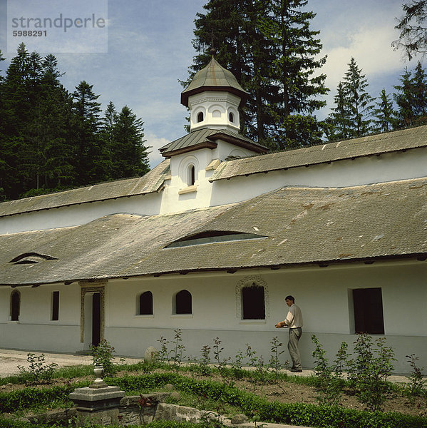 Klöster und Mönche Zimmer  Sinaia Kloster  gegründet im Jahre 1695  Siebenbürgen  Rumänien  Europa