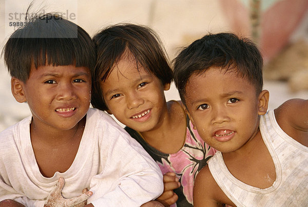 Porträt von Kindern auf die Insel Boracay in den Philippinen  Südostasien  Asien