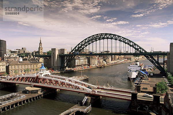 Brücken über den Tyne  Newcastle upon Tyne  Tyne und Wear  England  Vereinigtes Königreich  Europa