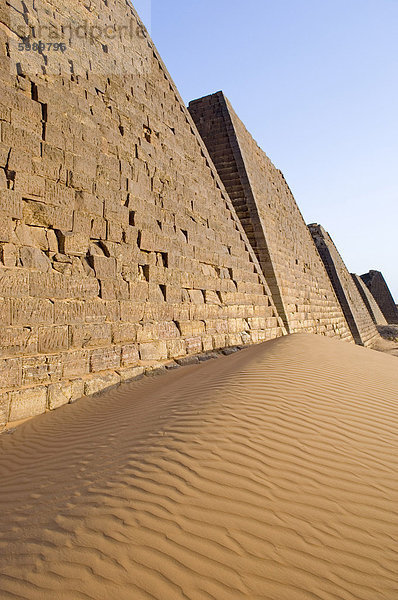 Pyramiden von Meroe  Sudan  Afrika