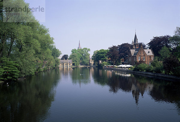 Minnewater  See der Liebe  Brügge  Belgien