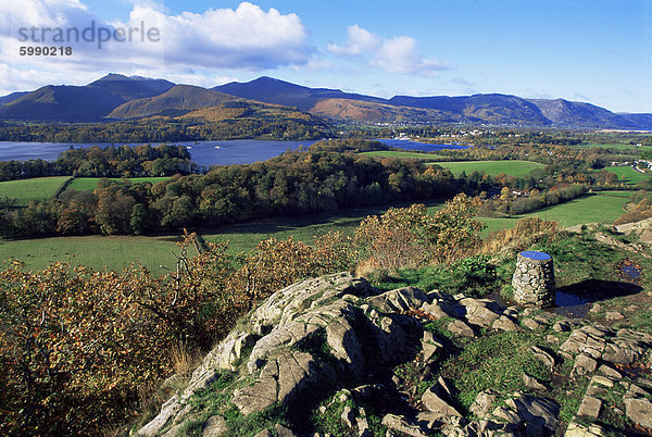 Keswick aus Castle Head  Borrowdale  Seenplatte  Cumbria  England  Vereinigtes Königreich  Europa