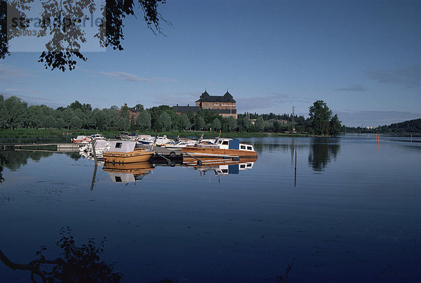 Hame Burg und See Vanaja  Hameenlinna Finnland  Skandinavien  Europa
