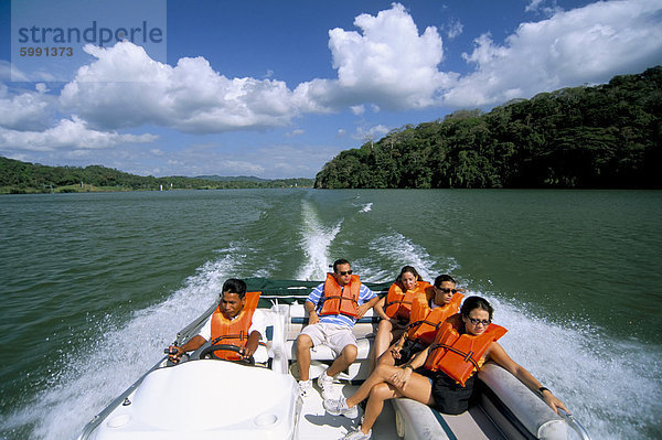 Gatun Lake  Soberania-Forest-Nationalpark  Panamakanal  Panama  Mittelamerika