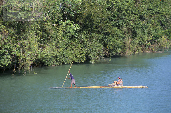 Rafting am Rio Grande  Port Antonio  Jamaika  Westindische Inseln  Mittelamerika