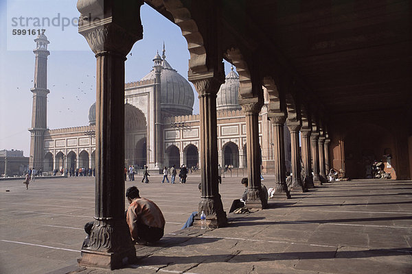 Die Jama Masjid (Freitagsmoschee)  Alt-Delhi  Delhi  Indien  Asien