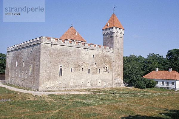 Kuressaare Schloß gebaut zwischen 1338 und 1380  Insel Saaremaa  Estland  Baltikum  Europa