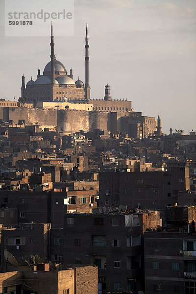 Mit Blick auf die Zitadelle  Kairo  Ägypten  Nordafrika  Afrika