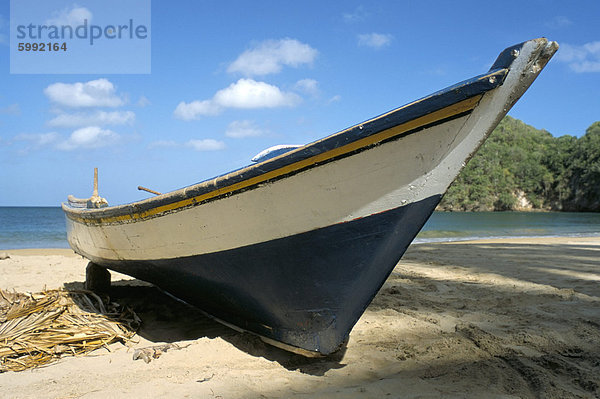 Traditionell Angeln Boot  Playa Medina  Halbinsel Paria  Venezuela  Südamerika