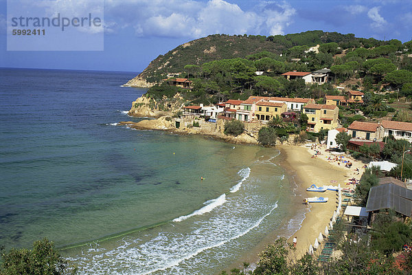 Blick über die Bucht und Biodola Strand  Insel Elba  Provinz Livorno  Toskana  Italien  Europa