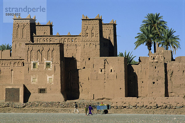 Aussenansicht der Kasbah Amerhidil (Amridil)  Skoura Oasis  Vallee du Dades (Dades-Tal)  Ouarzazate  Marokko  Nordafrika  Afrika