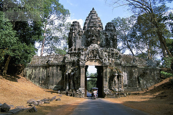 North Gate  Angkor Thom  Angkor  UNESCO-Weltkulturerbe  Siem ernten  Kambodscha  Indochina  Südostasien  Asien