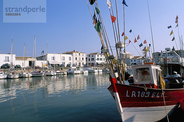 Port-Becken  Gemeinde De La Flotte  Ile de Re  Charente-Maritime  Frankreich  Europa