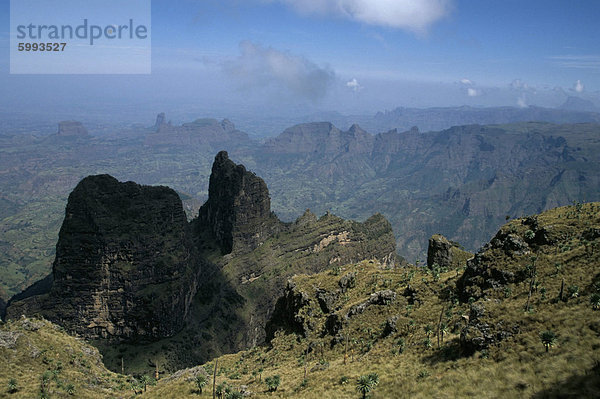 Mesas und Türme der Simien Range  Nationalpark Simien Mountains  UNESCO World Heritage Site  Äthiopien  Afrika