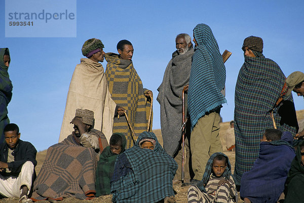 Einheimische  Debirichwa Village  Nationalpark Simien Mountains  Äthiopien  Afrika