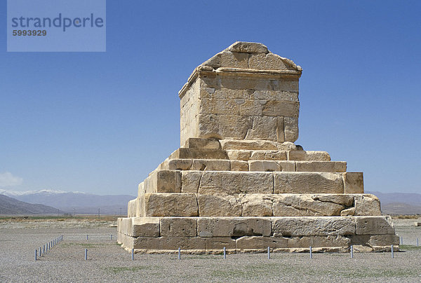 Achaemenian Grab von Cyrus II  559-530 v. Chr.  am Murgab Plain  restauriert von Alexander die großen 324 v. Chr.  Pasargadae  Iran  Naher Osten