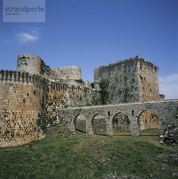 Brücke über den Graben der Krak des Chevaliers  Crusader Burg zwischen 1150 und 1250 durch den Johanniterorden  in der Nähe von Tartus in Syrien  Naher Osten