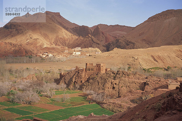 Kasbah befestigte Dorf  Dades-Tal  Tamnalt Region  Marokko  Nord Anlagemanagement  Afrika