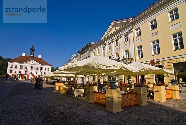 Raekoja Plats (Marktplatz) von Tartu  Estland  Baltikum  Europa