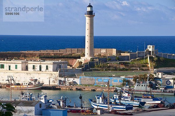 Die Fischerei-Habour Cherchell  Algerien  Nordafrika  Afrika