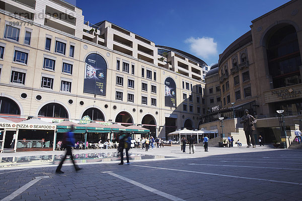 Bummeln durch Nelson Mandela Square  Sandton  Johannesburg  Gauteng  Südafrika  Afrika