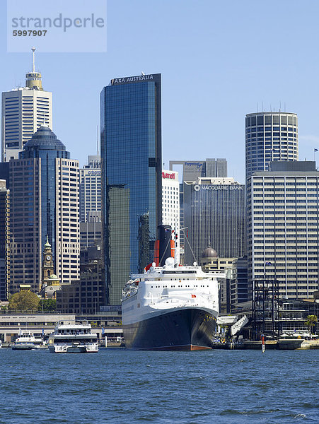 QE2 in Sydney Harbour  New-South.Wales  Australien  Pazifik