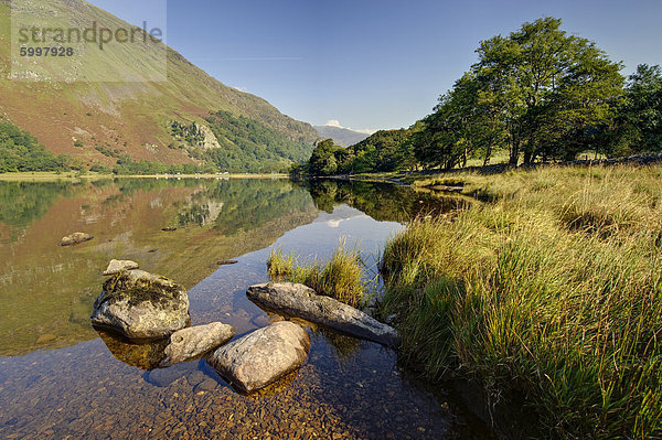 Nant Gwynant  Snowdonia Nationalpark  Wales  Vereinigtes Königreich  Europa