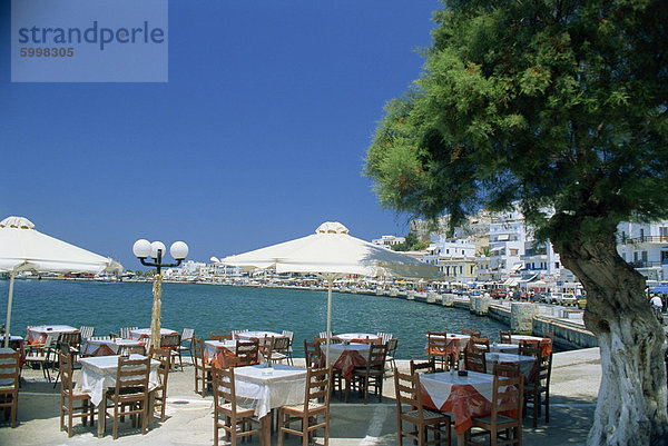 Harbourside Freiluftrestaurant  Naxos  Kykladen  griechische Inseln  Griechenland  Europa