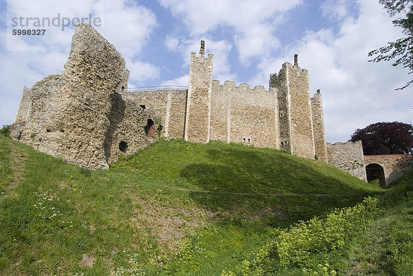 Framlingham Castle  eine Festung aus dem 12. Jahrhundert  Suffolk  England  Vereinigtes Königreich  Europa