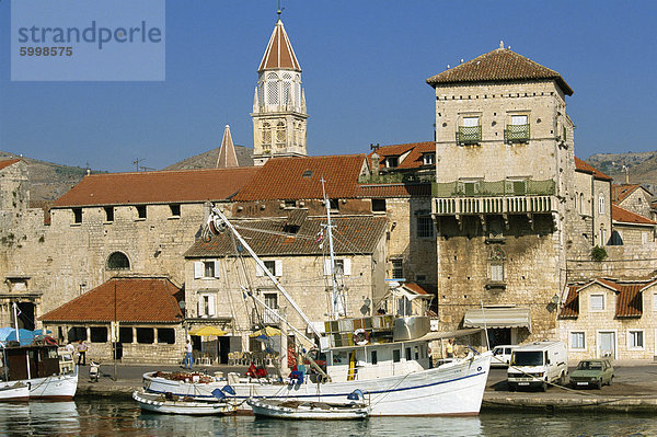 Europa Gebäude Stadt Kroatien Dalmatien Trogir