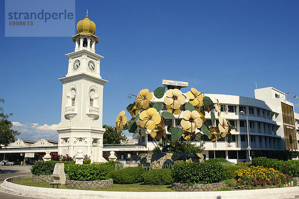 Der Victoria Turm in Penang  Malaysia  Südostasien  Asien