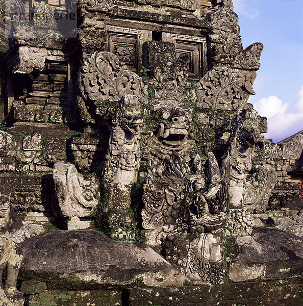 Tempel Schnitzereien  Ubud  Bali  Indonesien  Südostasien  Asien