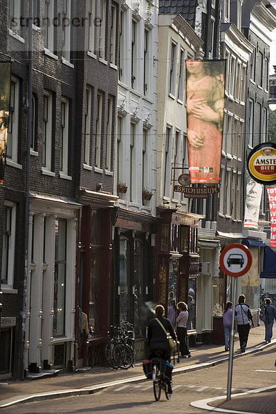 Straßenszene  Amsterdam  Holland (Niederlande)  Europa
