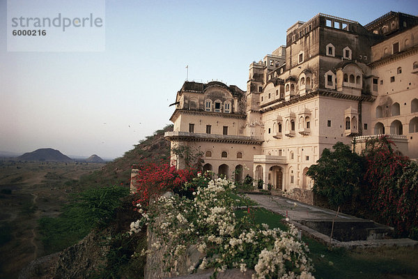 Außenansicht  Neemrana Fort Palace Hotel  Neemrana  Bundesstaat Rajasthan  Indien  Asien
