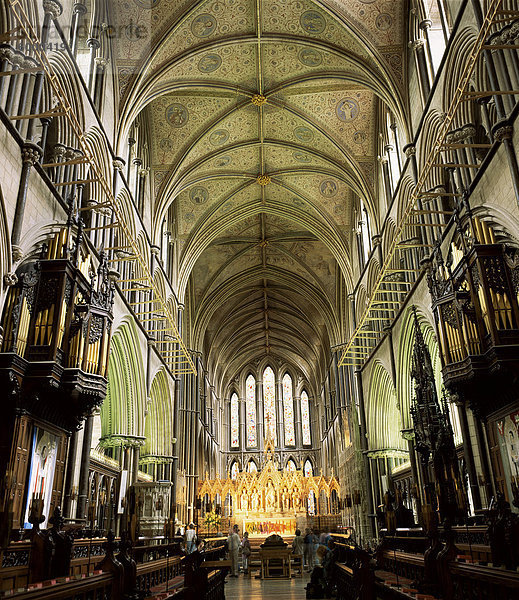 Innenraum des Worcester Cathedral  Worcester  Hereford & Worcester  England  Großbritannien  Europa