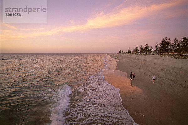 Sonnenuntergang  Brighton Beach  Adelaide  Südaustralien  Australien  Pazifik