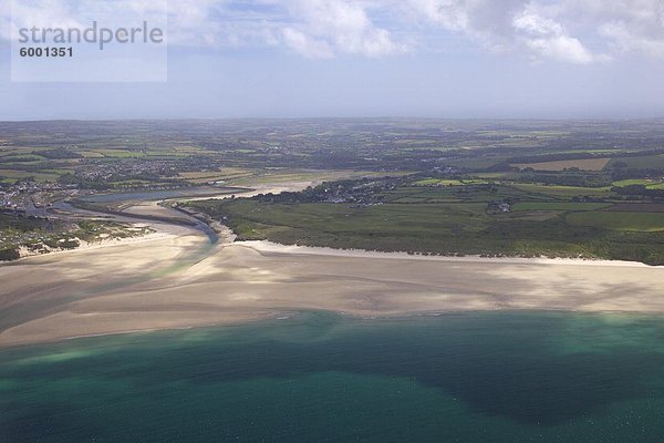 Luftbild von Hayle Mündung  St. Ives Bay  Cornwall  England  Vereinigtes Königreich  Europa