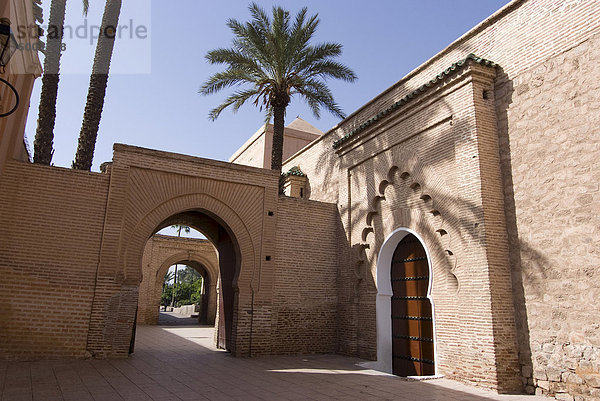 Die Koutoubia-Moschee (Moschee Booksellers')  das Wahrzeichen von Marrakesch  Marokko  Nordafrika  Afrika