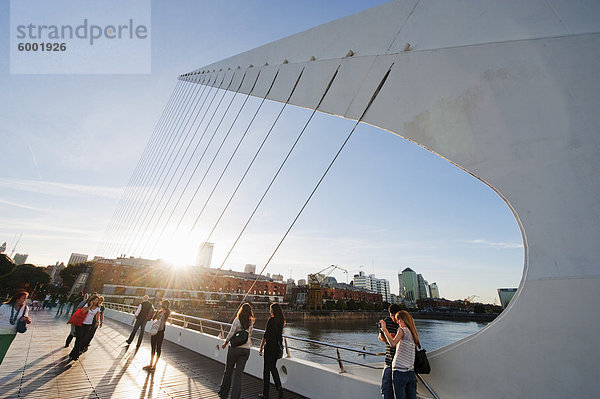 Puente De La Mujer  Buenos Aires  Argentinien  Südamerika