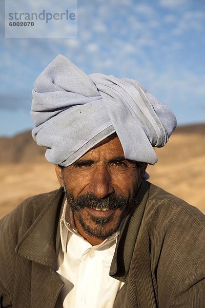 Beduinen Mann in Sinai  Ägypten  Nordafrika  Afrika