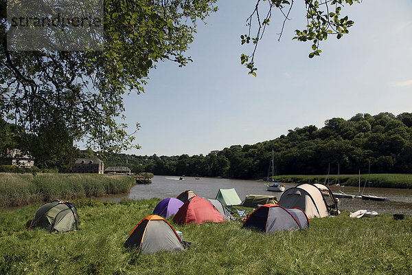 Camping am Cothele Quay  Fluss Tamar  Cornwall  England  Vereinigtes Königreich  Europa