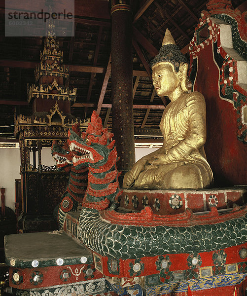 sitzend  Südostasien  Asien  Buddha  Thailand  Thron