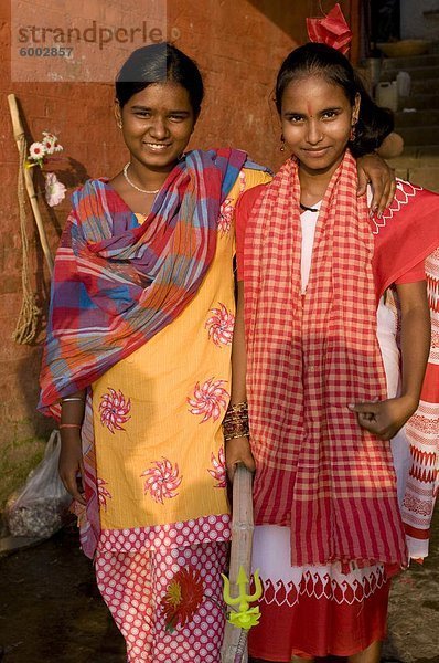 Lächeln indische Frauen  Kolkata  Westbengalen  Asien