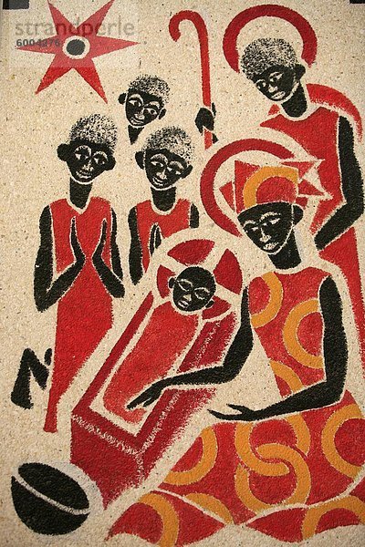 Krippe Szene Fresko entworfen und gemalt 1963 von Dom Georges Saget  Keur Moussa Abtei Kirche  Ker Moussa  Senegal  Westafrika  Afrika