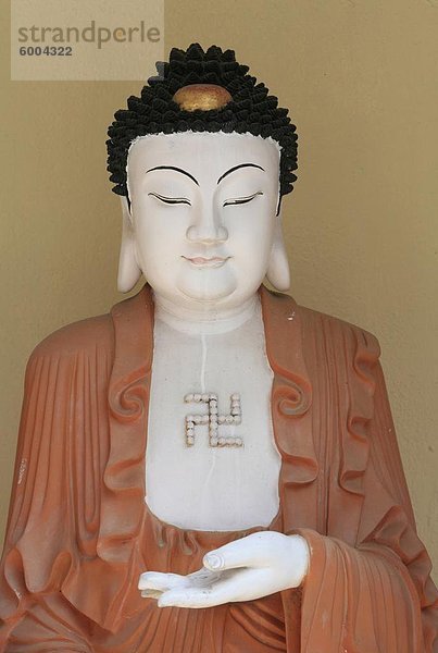 Buddha  Kek Lok Si Tempel  Penang  Malaysia  Südostasien  Asien