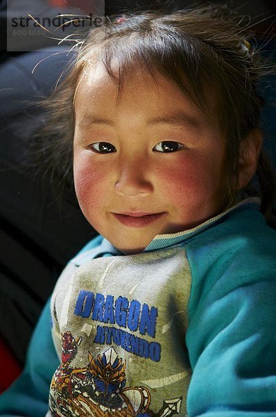 Junge mongolische  Provinz Chowd  Mongolei  Zentralasien  Asien