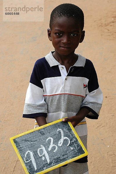 Schuljunge  Dakar  Senegal  Westafrika  Afrika